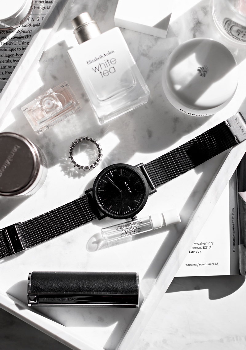 Dwelling With Nervousness: 9 Methods to Deal With Your Anxious Thoughts Dwelling With Nervousness: 9 Methods to Deal With Your Anxious Thoughts